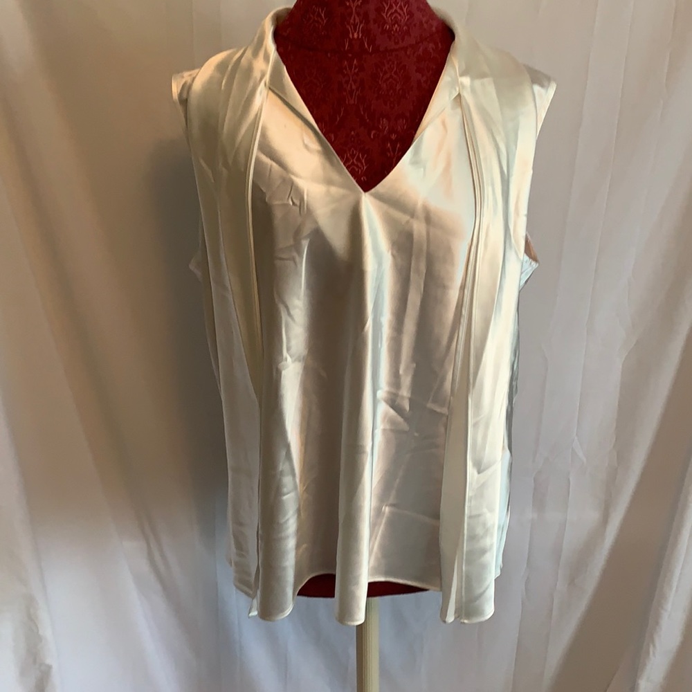 White Anne Klein tank top XL